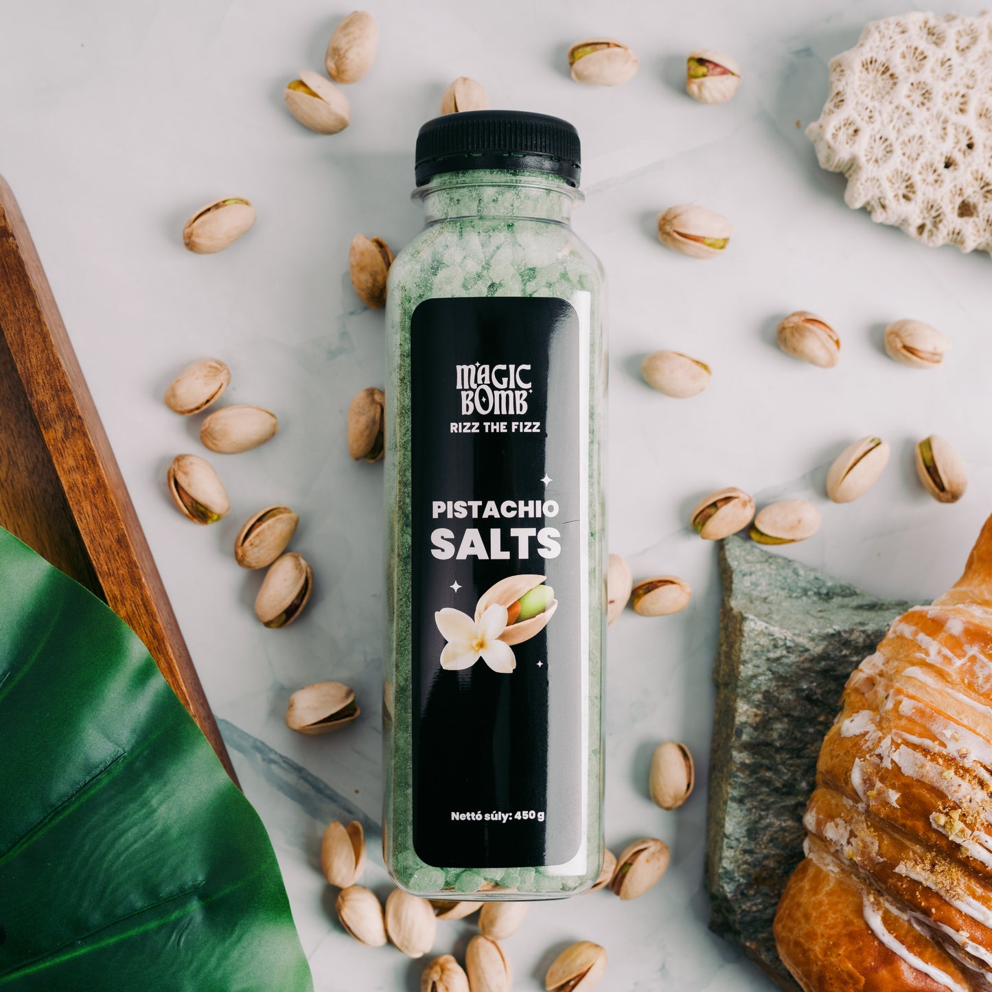 Magic Bomb Pistachio-Vanilla Salts bath salt